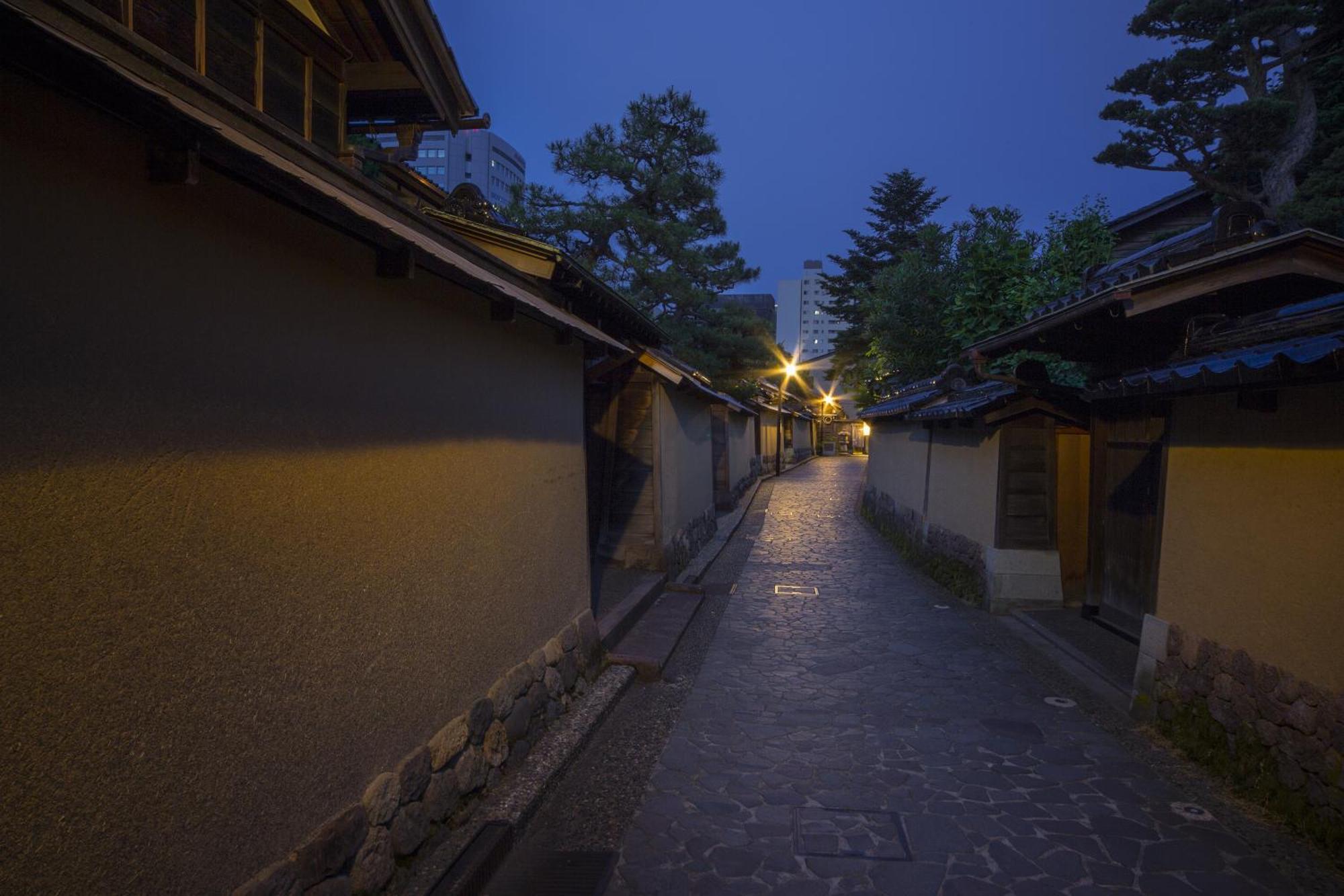 ゆいまーるeast - Yuimaru East Aparthotel Kanazawa Exterior foto