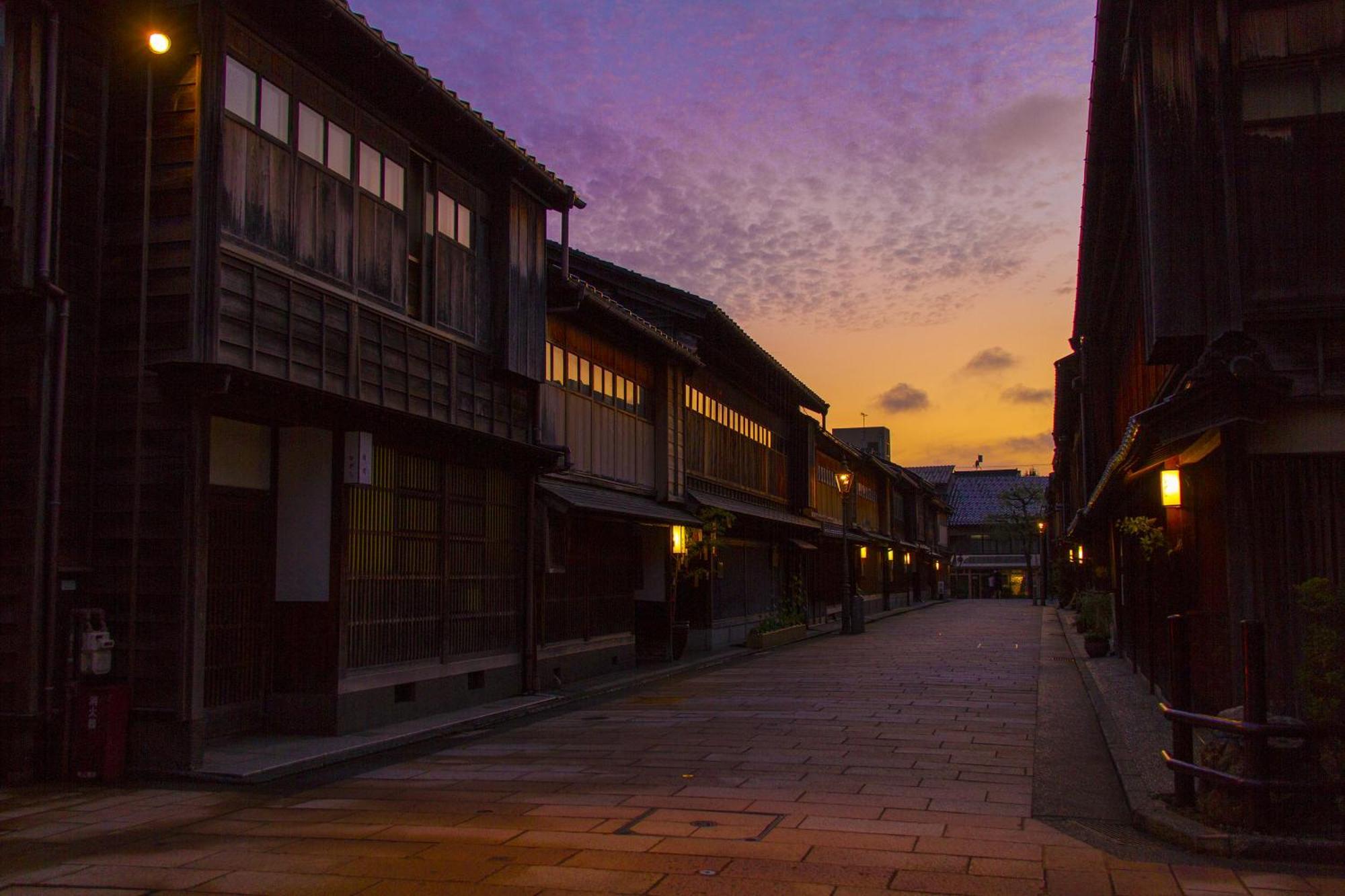 ゆいまーるeast - Yuimaru East Aparthotel Kanazawa Exterior foto